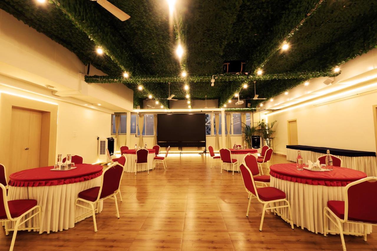 Grand Regency Rajajinagar, Iskcon Temple - Wtc Hotel Bangalore Exterior foto