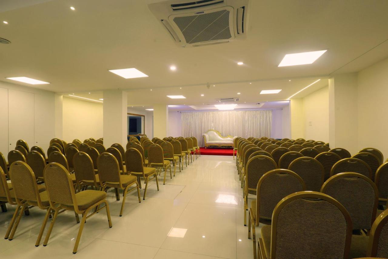 Grand Regency Rajajinagar, Iskcon Temple - Wtc Hotel Bangalore Exterior foto